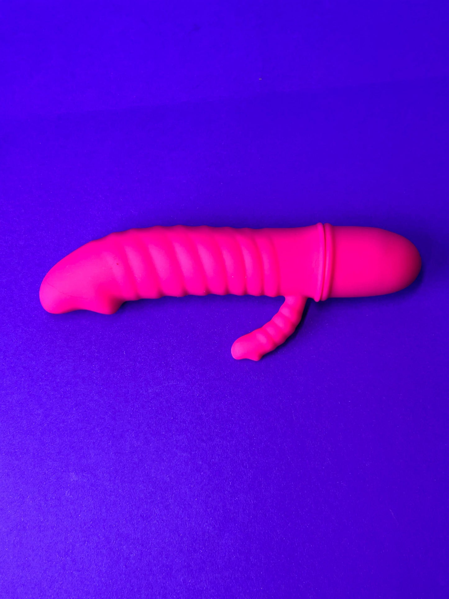 Mini Vibrador Pênis em Puro Silicone - ARND - 10 Vibrações - Pretty Love - 11 cm