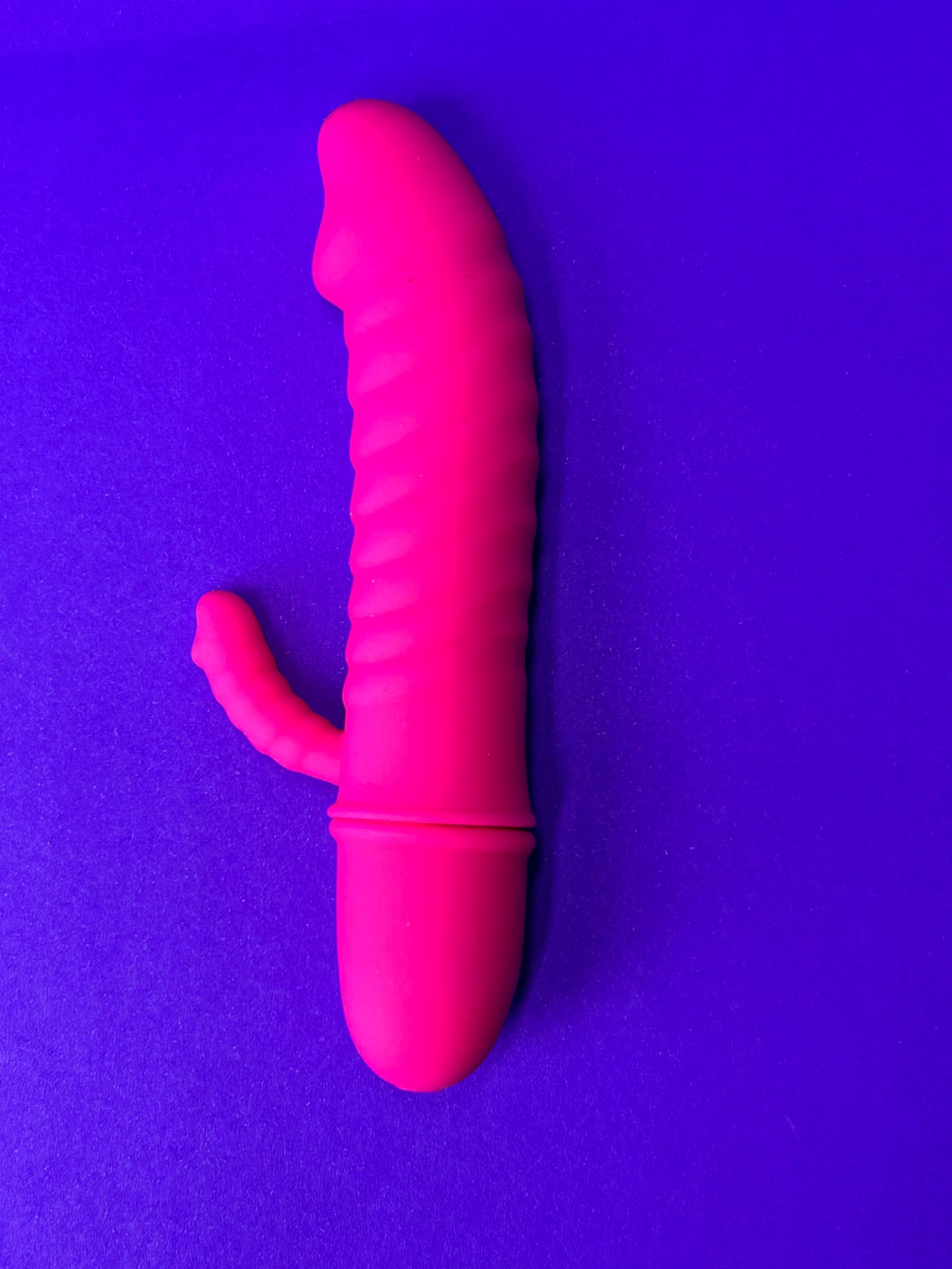 Mini Vibrador Pênis em Puro Silicone - ARND - 10 Vibrações - Pretty Love - 11 cm