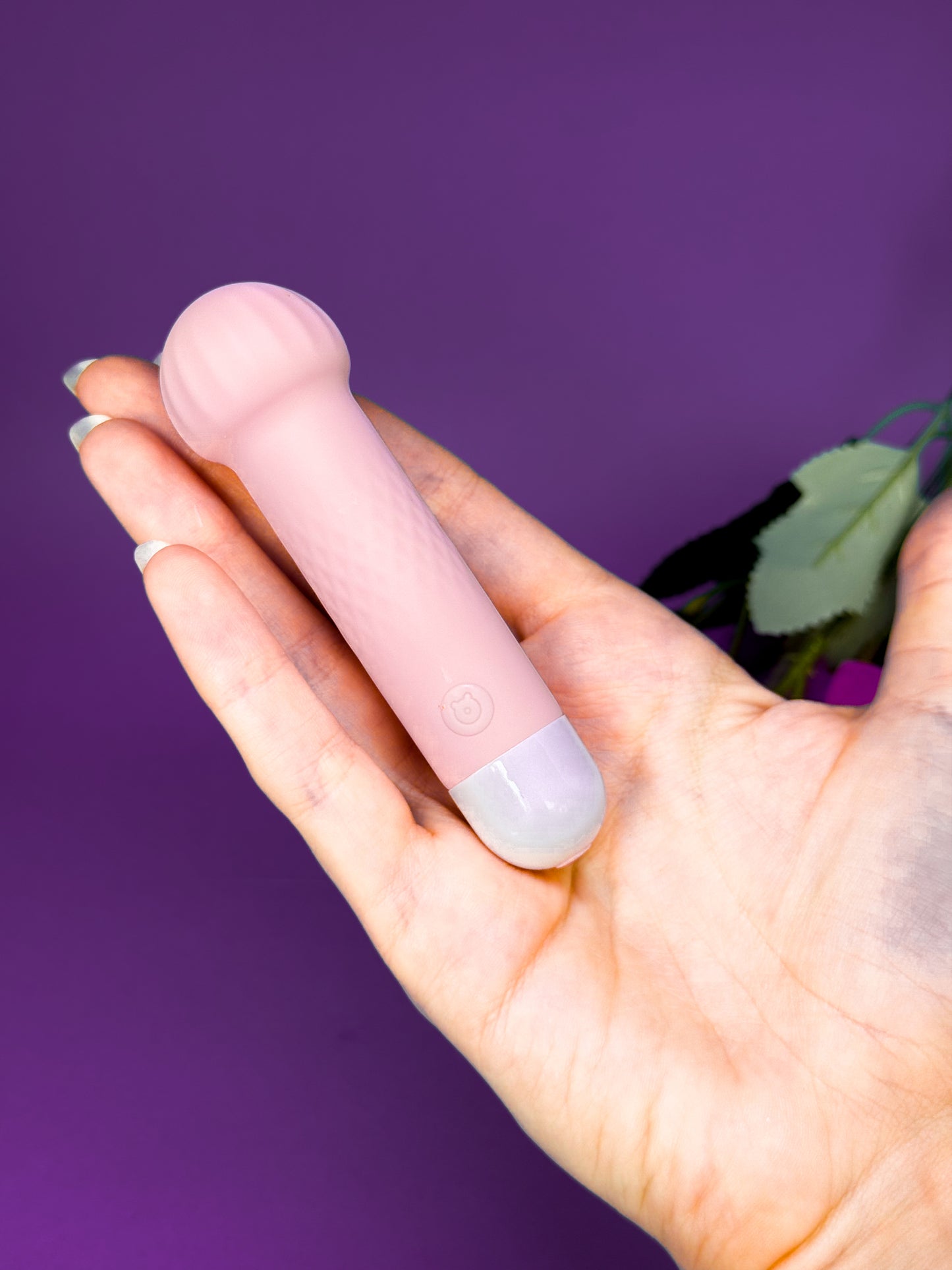Mini vibrador recarregável com 10 modos de vibração - LILO