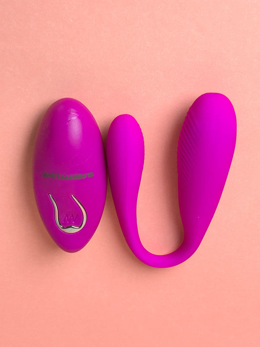 Vibrador de Casal Aldrich- Controle Remoto Pretty Love